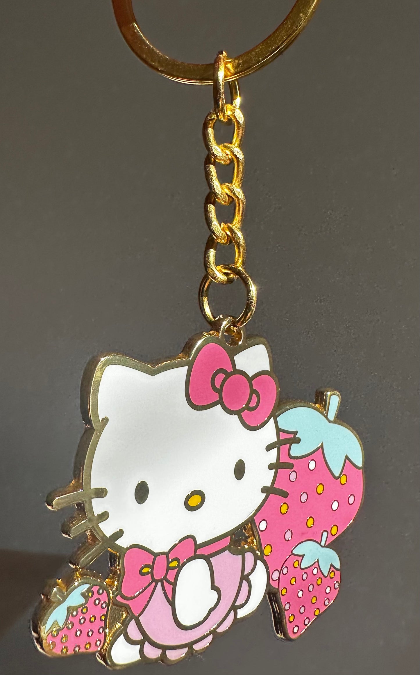 Hello kitty keychain