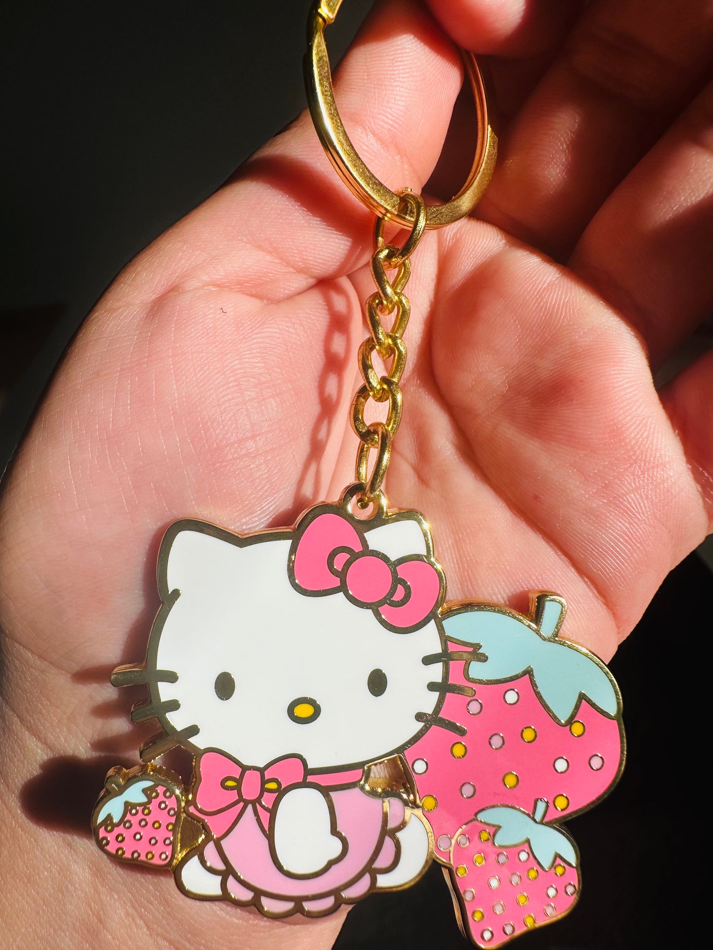 Hello kitty keychain